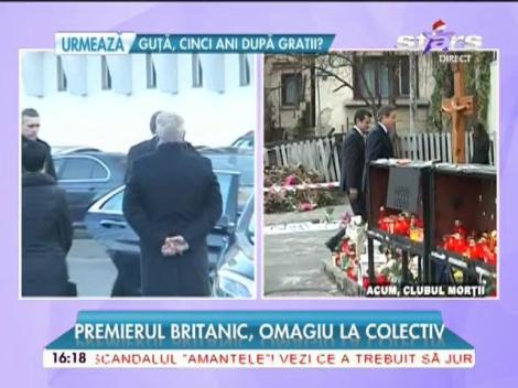 Imagini emoţionante cu premierul Marii Britanii, în faţa clubului Colectiv! David Cameron a îngenuncheat în faţa covorului de lumânări