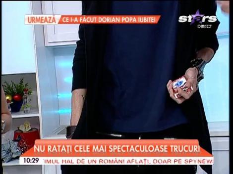 Cel mai &icirc;nalt magician a crescut! C&acirc;nd s-a măsurat ultima dată avea 2,15 m. Matinalii Antena Stars i-au dezvăluit acum care e &icirc;nălţimea lui reală