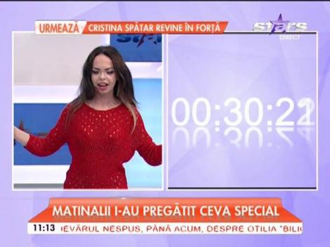 Barbie, ce-a fost asta? A scăpat niște sunete ciudate în direct și toată lumea a izbucnit în râs!