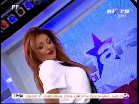 Apariţia fierrrbinte a unei asistente tv! Bărbaţii au înnebunit când au văzut cum a venit îmbrăcată la emisiune