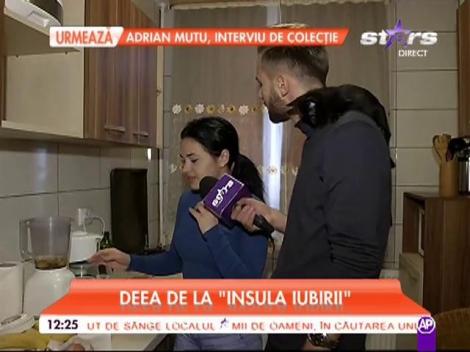 Imagini din casa Deei, ispita de pe "Insula Iubirii"! A gătit ceva spectaculos şi a demonstrat că e bună de măritat