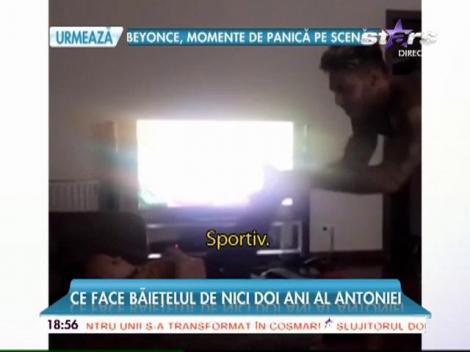 Dominic e un Alex Velea.. mic!