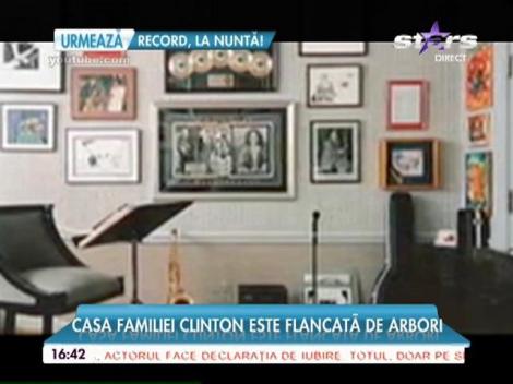 Casa familiei Clinton este flancată de arbori
