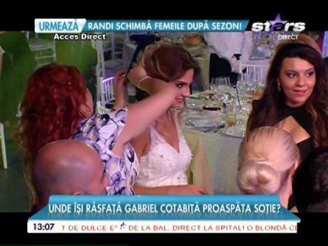 Gabriel Cotabiţă şi frumoasa lui soţie au plecat în luna de miere!