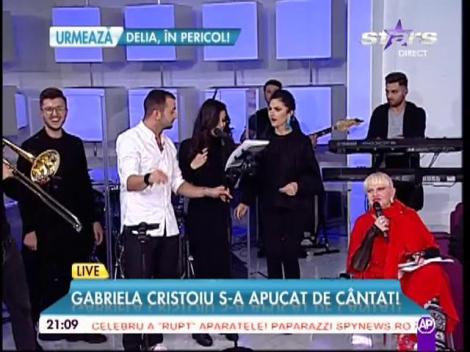 Gabriela Cristoiu cântă live! N-o să-ți placă!