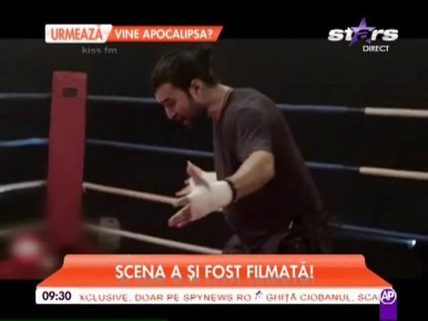 Totul a fost filmat! Smiley şi Alex Velea şi-au aruncat vorbe grele &icirc;n versuri, după ce au intrat &icirc;ntr-un ring de box: "Eşti pitic sau băiat de cartier?"