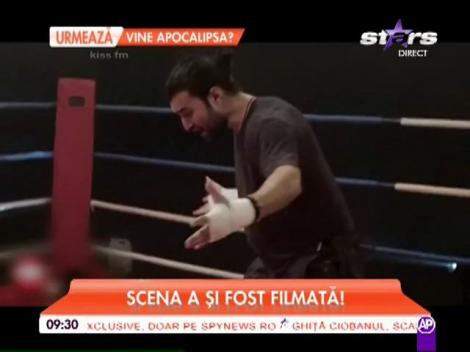 Totul a fost filmat! Smiley şi Alex Velea şi-au aruncat vorbe grele în versuri, după ce au intrat într-un ring de box: "Eşti pitic sau băiat de cartier?"