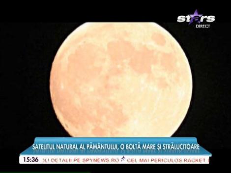 Super Luna din ultimele sapte decenii va fi vizibilă in 14 noiembrie