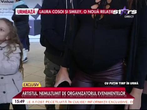 Alex Velea, întâmpinat cu trandafiri de Antonia la aeroport! ”Sunt foarte fericită”