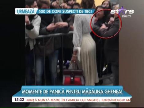 Mădălina Ghenea, luată pe sus de o fană înflăcărată