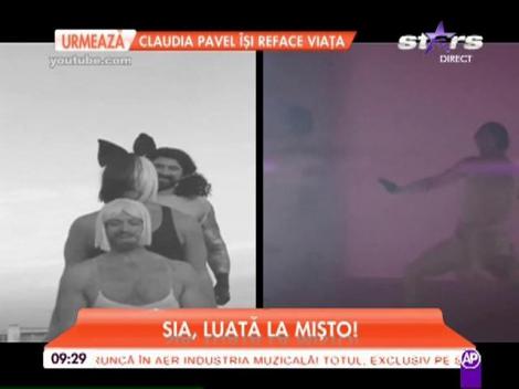 Sia, luată la mișto de un bărbat şi prietenii săi. Clipul a ajuns pe internet