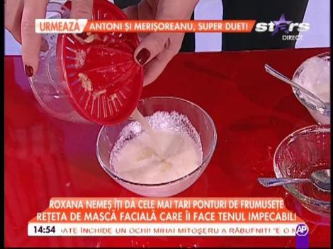 Cum arată o divă blondă fără pic de machiaj? Roxana Nemeș, ne plac picioarele tale, dar fața?