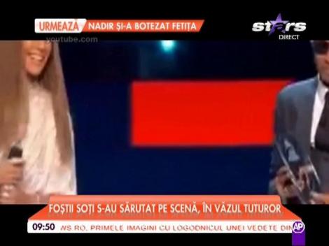 Jennifer Lopez și Marc Anthony, sărut pasional pe scena de la Premiile Grammy Latino