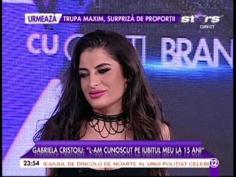 Gabriela Cristoiu: ”Sunt aproape căsătorită de 13 ani. L-am cunoscut pe iubitul meu la 15 ani”