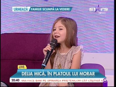 Ea e cea mai mică artistă din România. Are peste un milion de fani!