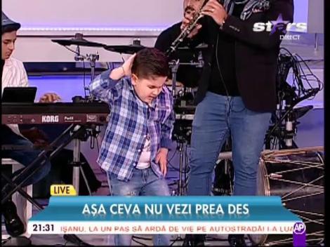Luca Marin, dans de senzație pe muzică lăutărească