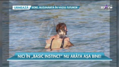 Sharone Stone, mai sexy ca niciodată la 54 de ani!