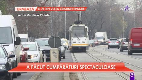 Una dintre cele mai bogate românce a mers cu tramvaiul şi a facă piaţa cu doar câţiva lei!