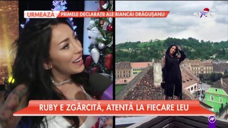 Ruby face economii, strânge bani pentru casă