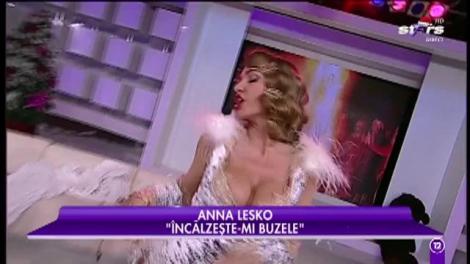 Anna Lesko: "Încălzește-mi buzele"