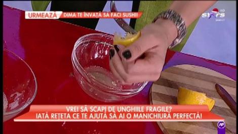 Vrei să scapi de unghiile fragile? Iată reţeta ce te ajută să ai o manichiură perfectă!