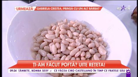 Orice gospodină care se respectă trebuie să aibă habar să o prepare. Ciorba de fasole cu afumătură, o reţetă tradiţională de neratat