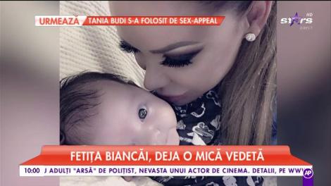 Bianca Drăguşanu o obişnuieşte pe Sofia cu tehnologia de mică!
