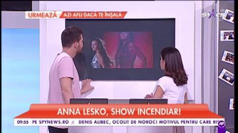 Anna Lesko, show incendiar într-un club!