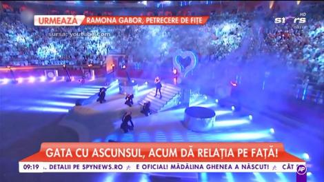 Jennifer Lopez și baseball Alex Rodriguez, surprinși braț la braț