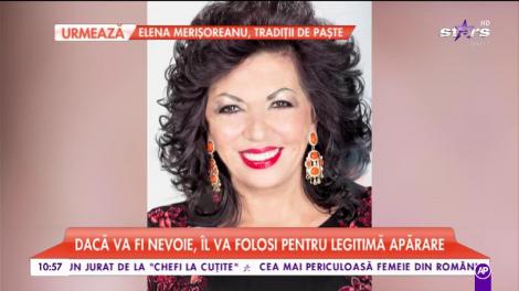 Clarvăzătoarea Carmen Harra doarme cu pistolul sub pernă