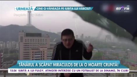 Jurnalist, lovit de fulger, în timp ce se afla în direct! Tânărul a trecut prin momente cumplite (VIDEO)