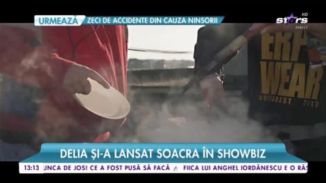 Delia și-a lansat soacra în showbiz! Mama lui Răzvan a intrat perfect în pielea personajului!