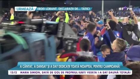 Imagini inedite cu Gheorghe Hagi! Cum a sărbătorit victoria... pe mese!