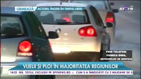 Veşti proaste de la meteorologi! Nu vom scăpa de ploi în acest weekend