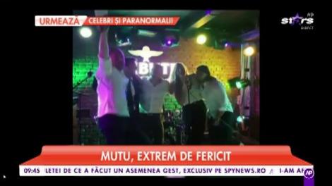 Adrian Mutu, petrecere în club!