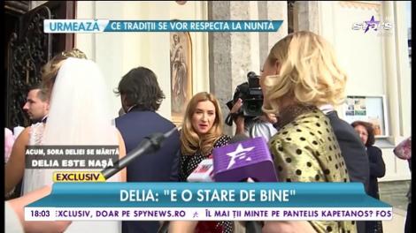 Emoții mari! Momentul când Delia și sora ei intră în biserică pentru cununia religioasă