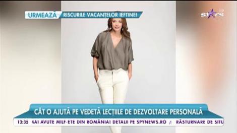 Iubitul a părăsit-o sau există doar în imaginaţia ei? Andreea Raicu pleacă singură în vacanţe!