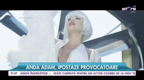 Delia nu se oprește din cântat nici acasă