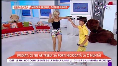 Îl mai țineți minte pe Mihai Bratosin de la ”Next Star”, care ne cânta de zor ”Bubulina”? Puștiul s-a lansat serios în muzică și s-a întors să ne cânte