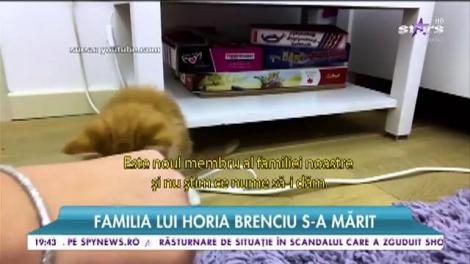 Familia lui Horia Brenciu s-a mărit. Juratul "X Factor", topit dupa noul membru