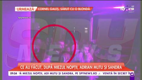 Adrian Mutu şi Sandra, părinți puși pe distracție