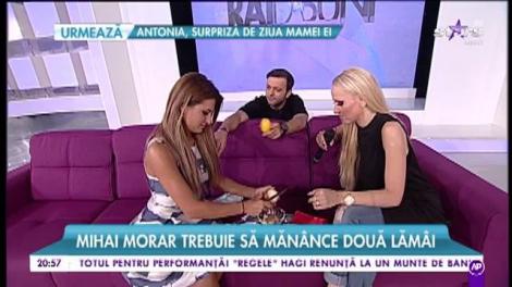 STARoganță la ”Răi da buni”. Elena, asistenta lui Mihai Morar, mănâncă ceapă!