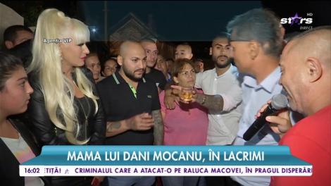 Mama lui Dani Mocanu, în lacrimi