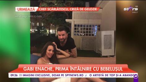 Gabi Enache, copleșit de emoții la prima întâlnire cu bebelușul