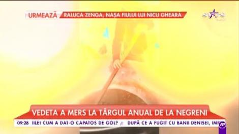 Laura Cosoi, printre tarabe și negustori! Blondina a dat casele de modă pe un târg de la poalele munților