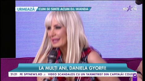 Daniela Gyorfi, într-o rochie extrem de scurtă la 49 de ani! Mihai Morar i-a făcut artistei avansuri: "Dacă n-aș avea obligații..."