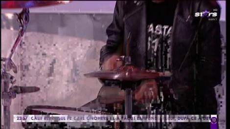 Compact - "Mă voi întoarce"