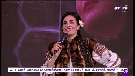 Veronica Macovei cântă, în exclusivitate la Agenția VIP, piesa ”La zi mare am venit”