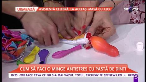 Cum să faci o minge antistres cu pastă de dinţi