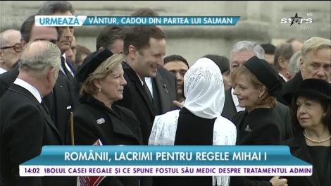 Slujba de înmormântare s-a încheiat. Corpul neînsuflețit va fi transportat cu trenul regal la Curtea de Argeș